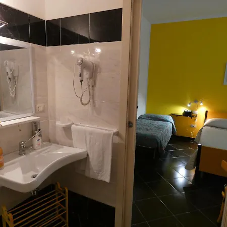 Guest house Sardegna Sole E Mare 3*